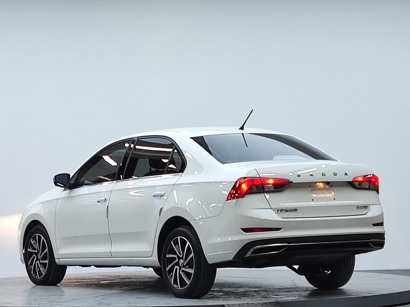 Skoda Rapid, 2022 — фото 5 из 12