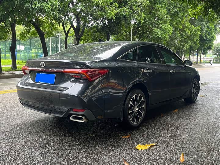 Toyota Avalon, 2022 — фото 2 из 5
