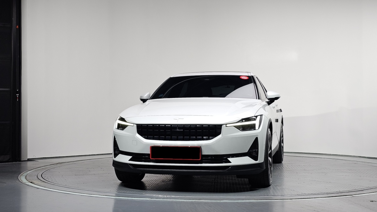 Polestar 2, 2021 — фото 3 из 12