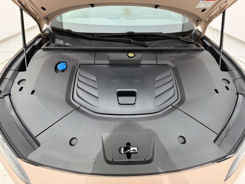 BYD Seal 06 GT, 2025 — фото 10 из 12