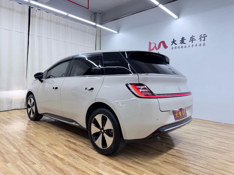 Baojun Yunduo, 2023 — фото 4 из 12
