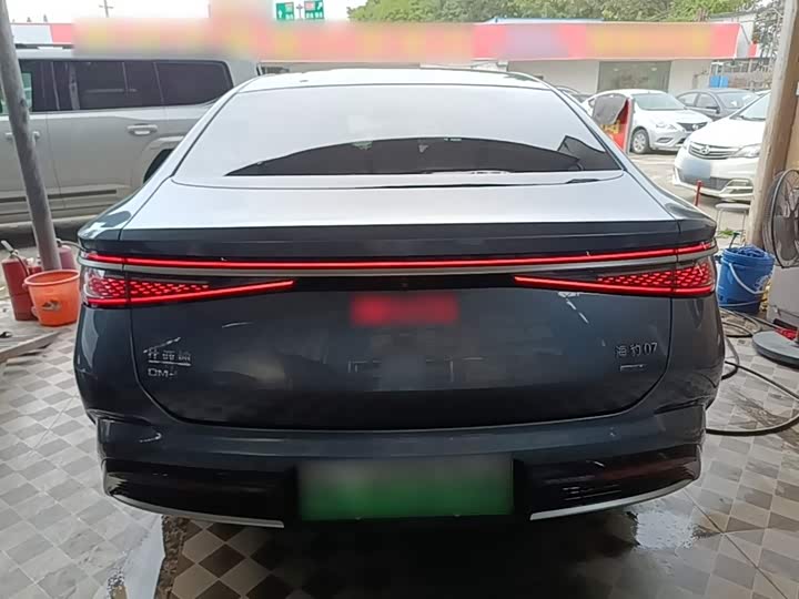 BYD Seal 07 DM-i Hybrid, 2024 — фото 6 из 9