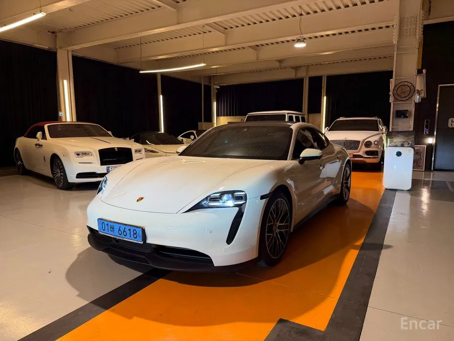Porsche Taycan, 2023 — купить в Саранске под ключ