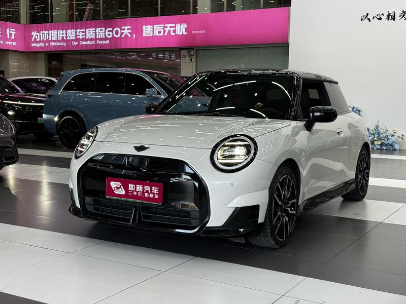 Mini Cooper, 2024 — купить в Кирове под ключ