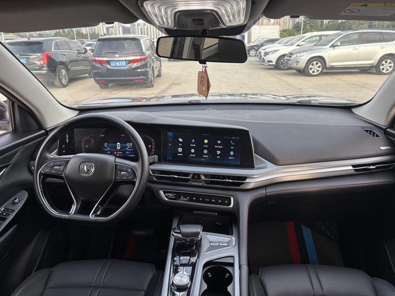 Changan CS75 Plus, 2022 — фото 8 из 9