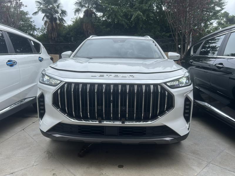 Jetour X70 Plus, 2023 — фото 2 из 12