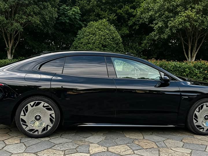 GAC Hyptec A8, 2025 — фото 3 из 9