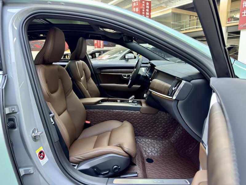 Volvo S90, 2023 — фото 9 из 12