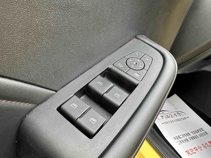 Roewe i5, 2024 — фото 12 из 12