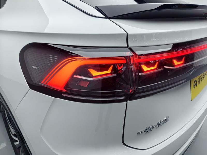 Volkswagen Tayron X, 2025 — фото 10 из 12