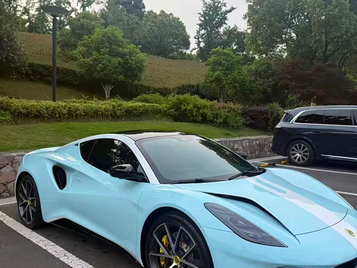 Lotus Emira, 2024 — купить в Иванове под ключ