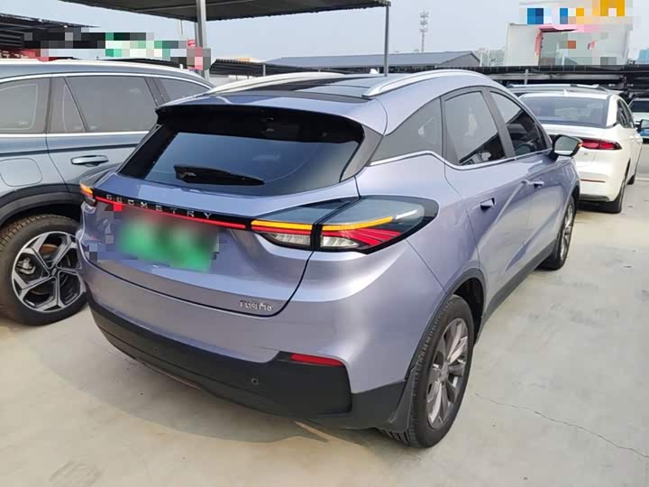 Geely Geometry M6, 2022 — фото 7 из 9