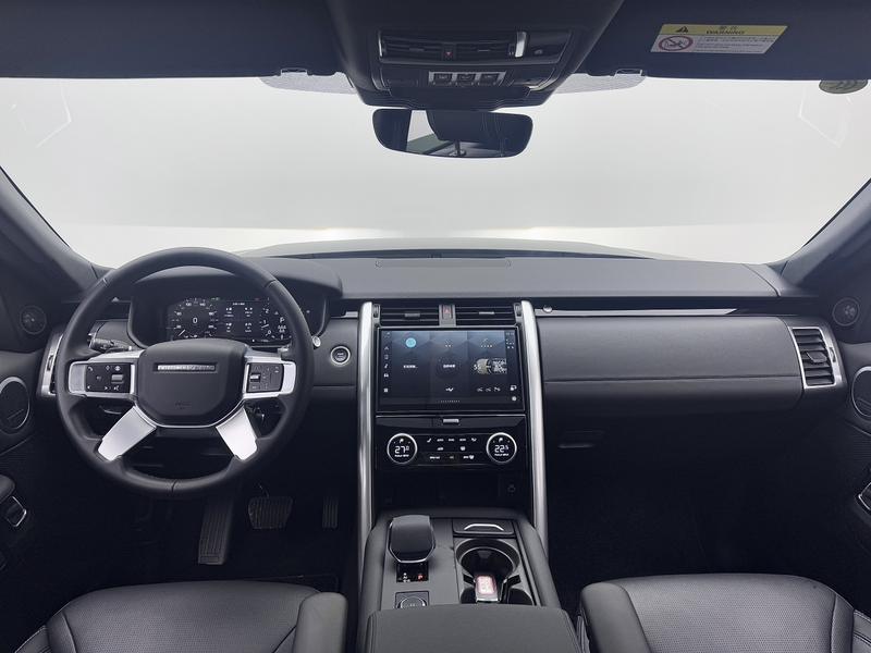 Land Rover Discovery, 2024 — фото 8 из 12