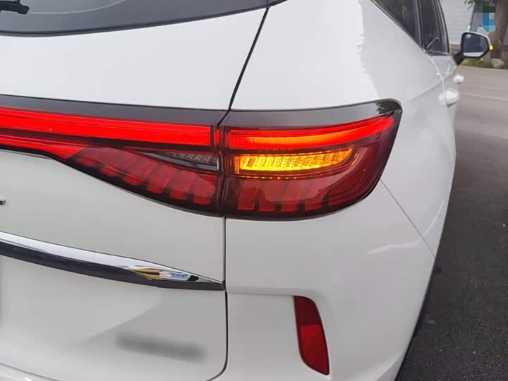 Haval H6, 2023 — фото 8 из 9