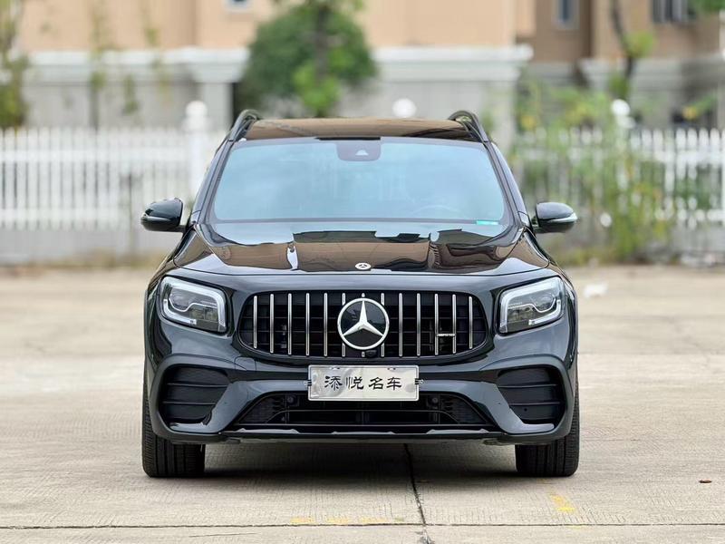 Mercedes-Benz GLB-Class AMG, 2022 — фото 2 из 9