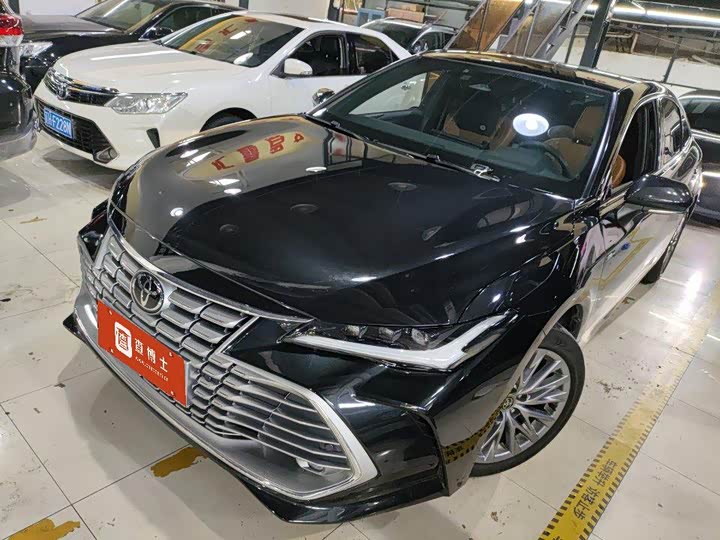 Toyota Avalon, 2025 — купить в Ижевске под ключ