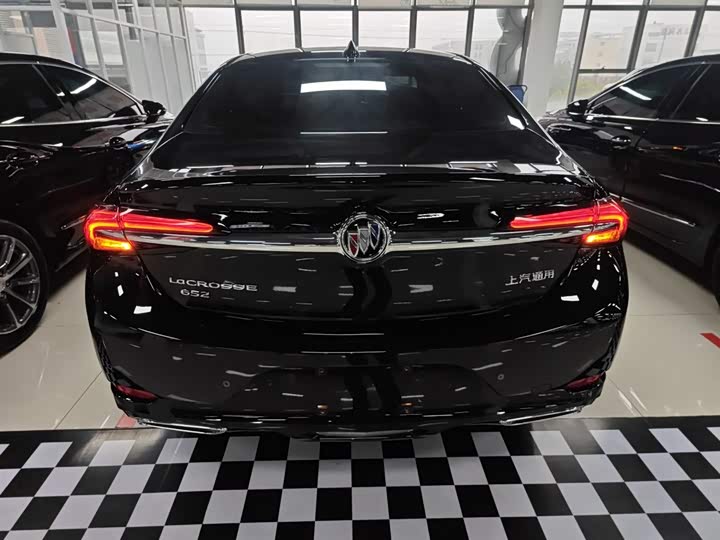 Buick LaCrosse, 2022 — фото 6 из 9