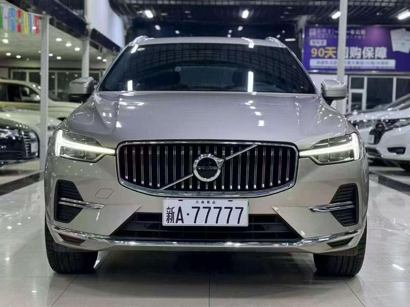 Volvo XC60, 2024 — фото 2 из 10