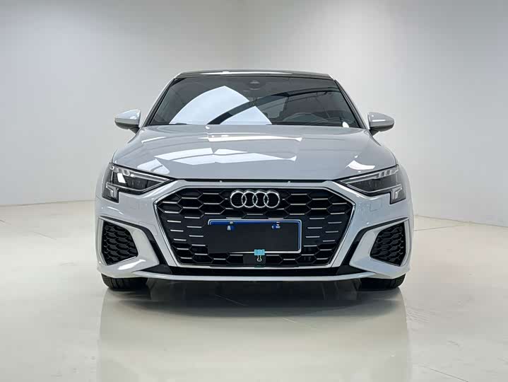 Audi A3, 2023 — фото 3 из 9