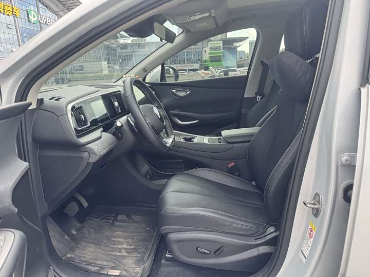 BYD Sea Lion 05 EV, 2025 — фото 7 из 9