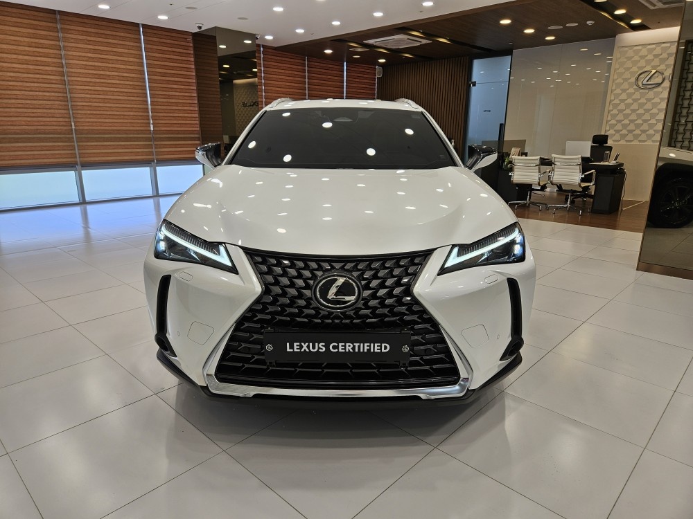 Lexus UX, 2024 — фото 3 из 12