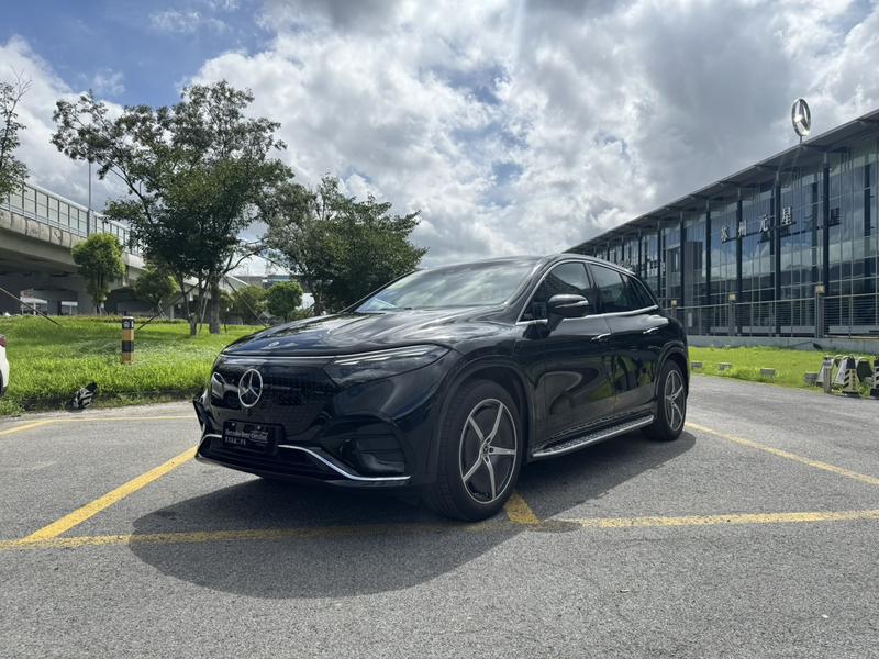 Mercedes-Benz EQS SUV, 2026 — купить в Казани под ключ