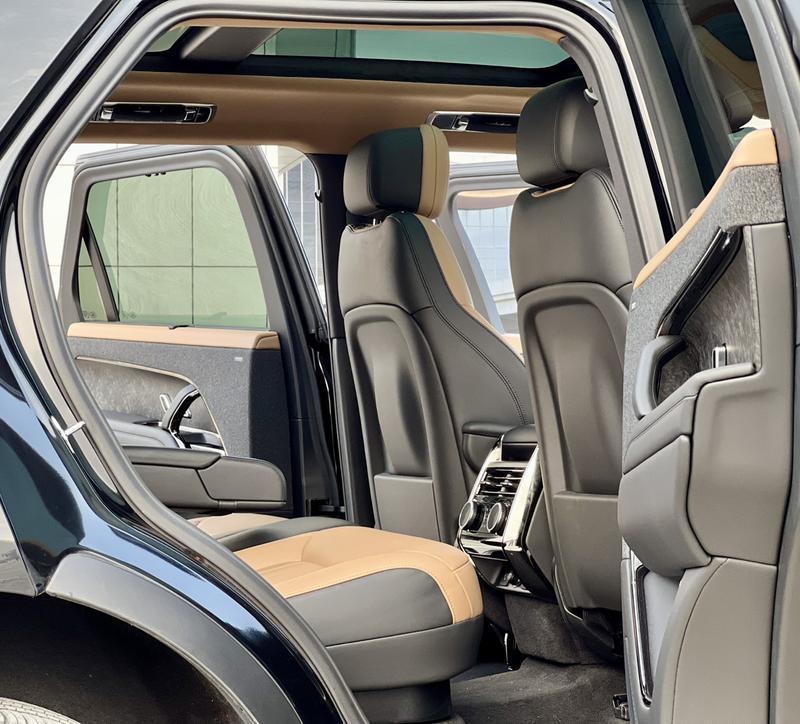 Land Rover Range Rover Sport, 2024 — фото 12 из 12