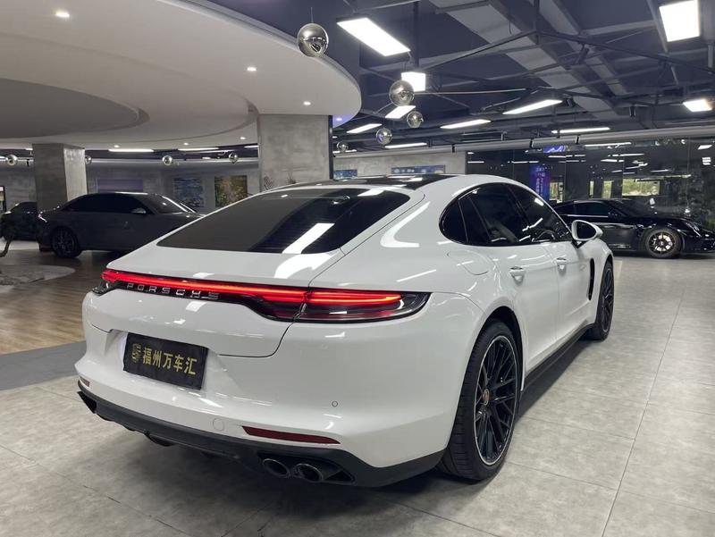 Porsche Panamera, 2022 — фото 6 из 9