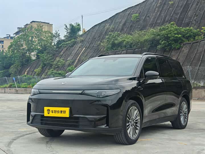 Leapmotor C16, 2024 — купить в Курске под ключ