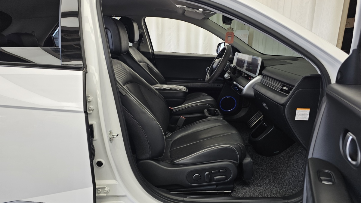 Hyundai Ioniq 5, 2021 — фото 10 из 12