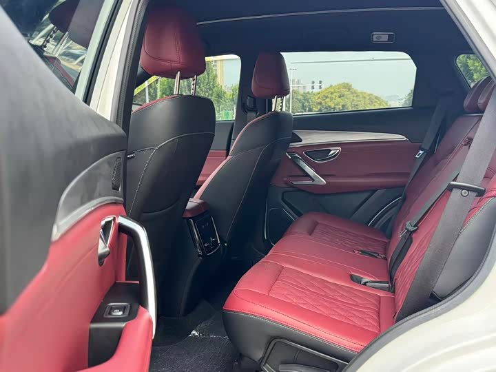 Jetour X70 Plus, 2022 — фото 7 из 9