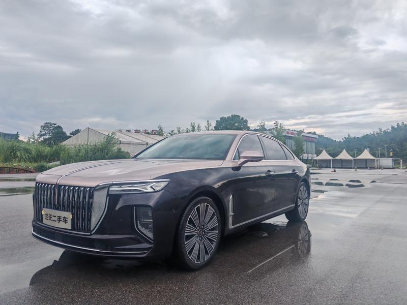 Hongqi H9, 2025 — купить в Саранске под ключ