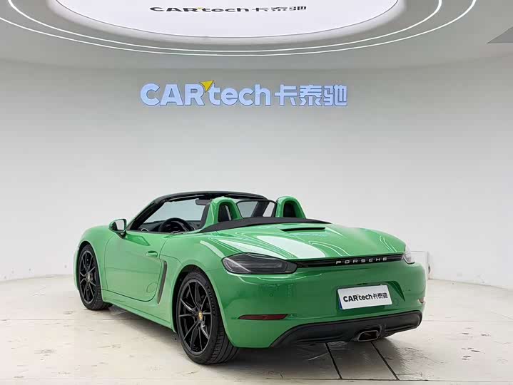 Porsche 718, 2023 — фото 6 из 9