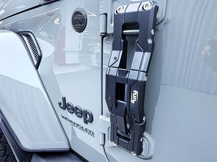 Jeep Wrangler, 2022 — фото 7 из 9