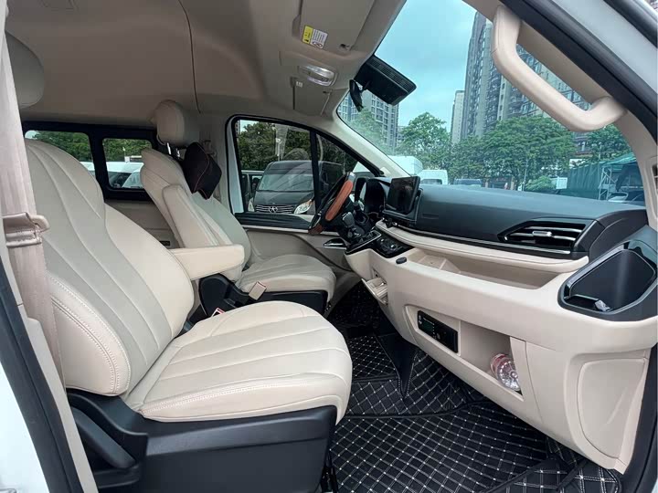 Maxus V70, 2025 — фото 9 из 9