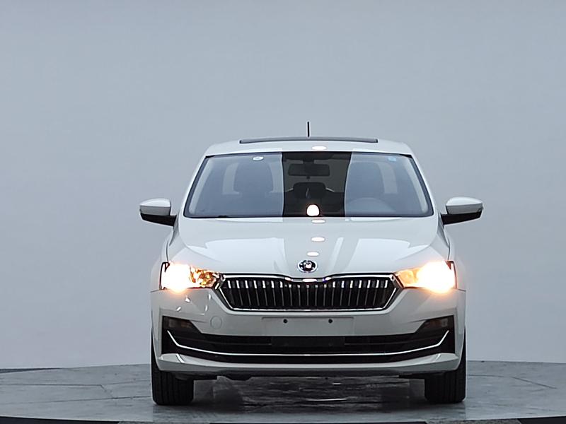 Skoda Rapid, 2022 — фото 2 из 12
