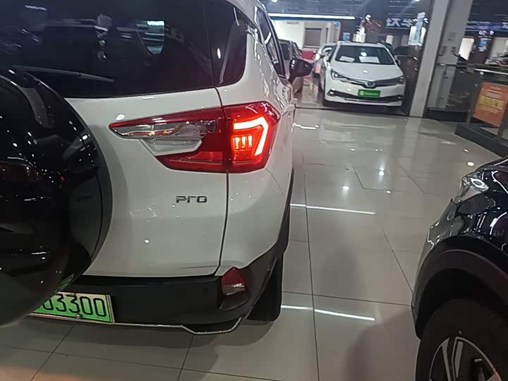 BYD Yuan Pro, 2021 — фото 8 из 9