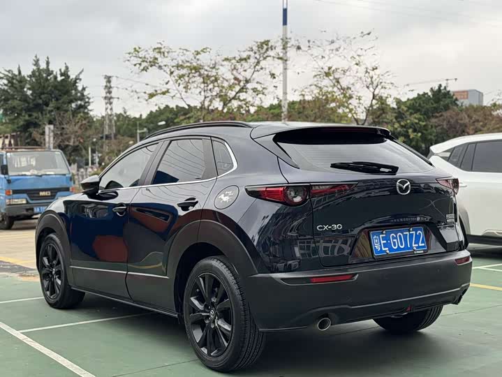 Mazda CX-30, 2022 — фото 6 из 9