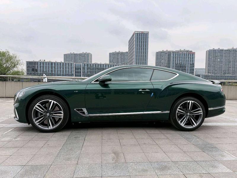 Bentley Continental GT, 2021 — фото 3 из 11