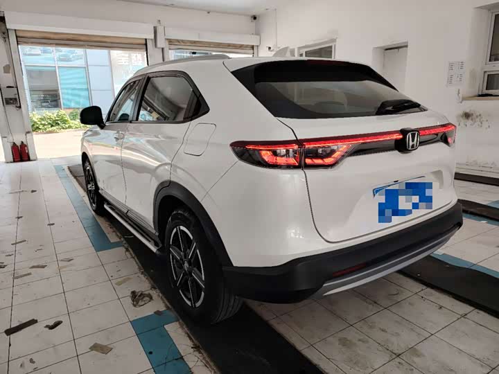 Honda Vezel, 2023 — фото 4 из 9