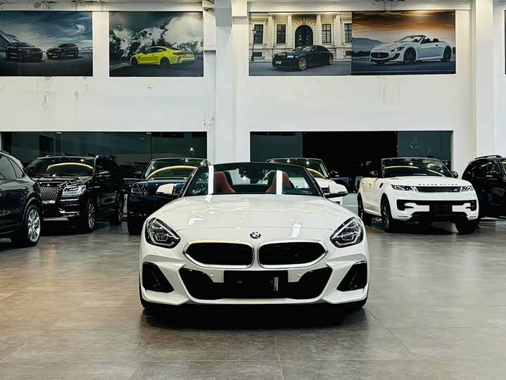 BMW Z4, 2023 — фото 2 из 9
