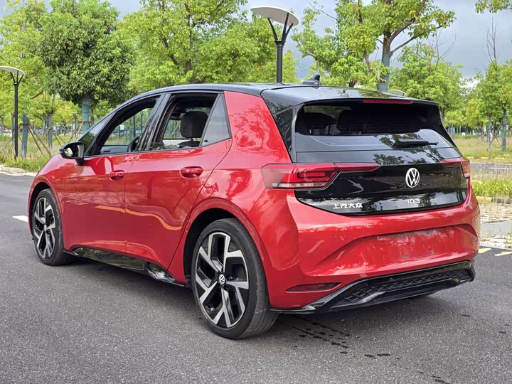 Volkswagen ID.3, 2025 — фото 6 из 9