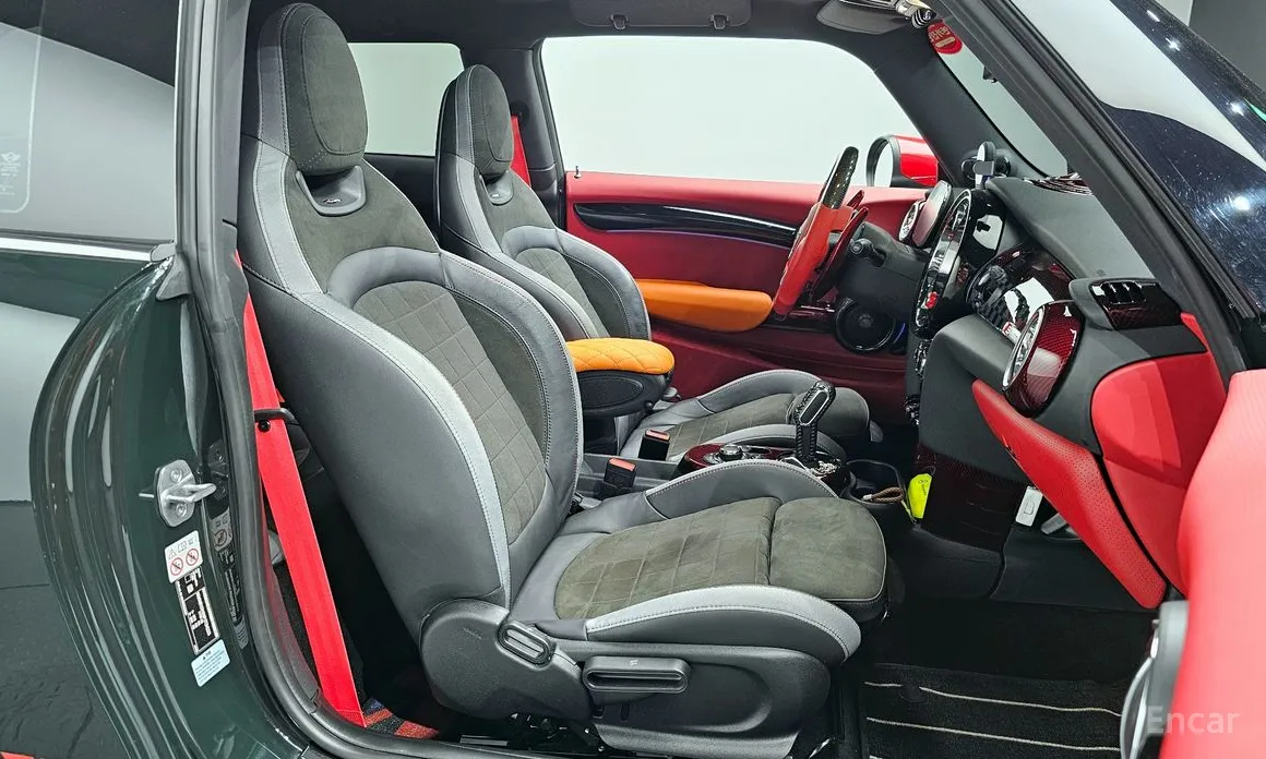 Mini Cooper, 2022 — фото 10 из 12