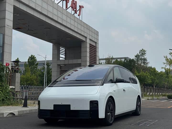LiXiang Mega, 2026 — купить в Перми под ключ