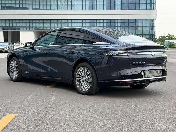 Buick Electra L7, 2025 — фото 4 из 9