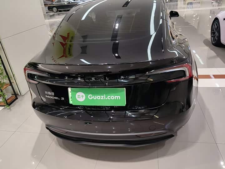 Tesla Model 3, 2025 — фото 6 из 9