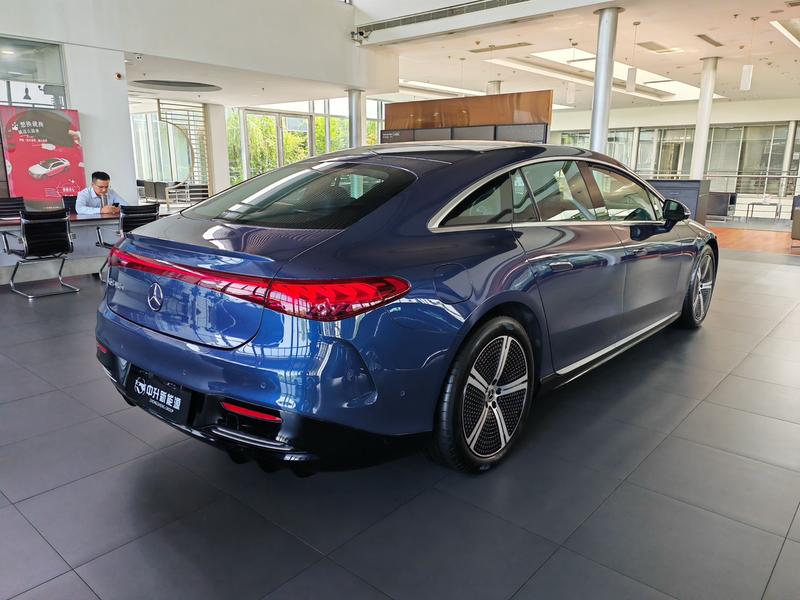 Mercedes-Benz EQS, 2025 — фото 5 из 12