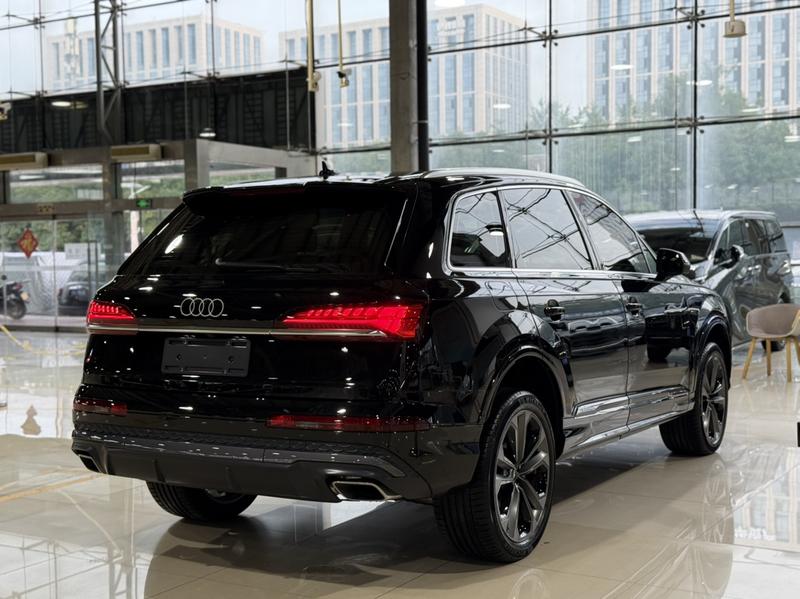 Audi Q7, 2026 — фото 6 из 12