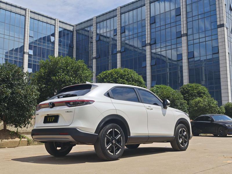 Honda Vezel, 2023 — фото 7 из 12