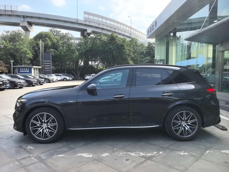 Mercedes-Benz GLC-Class AMG, 2025 — фото 4 из 12